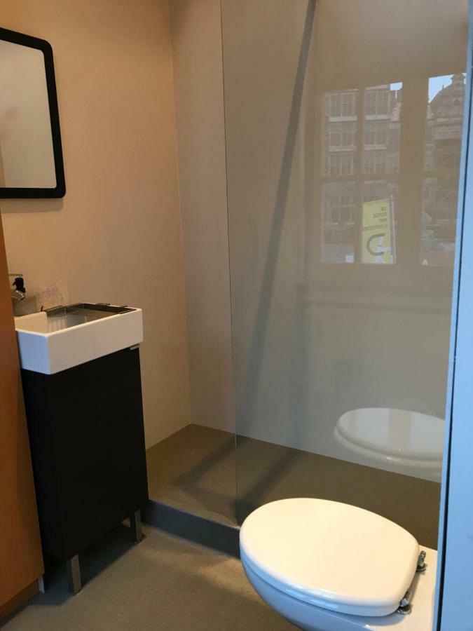 Brabo Suite 1 แอนต์เวิร์ป ภายนอก รูปภาพ